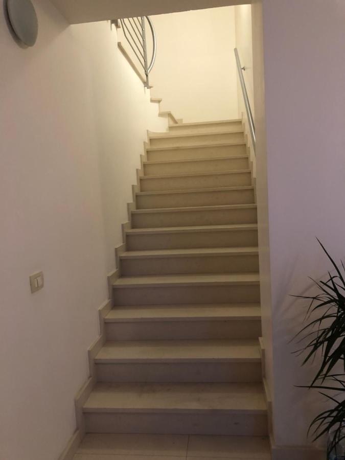 Mansarda Mentana Apartment Vittoria Exterior photo