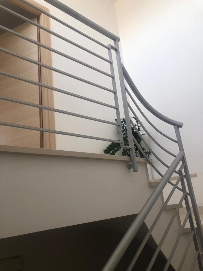 Mansarda Mentana Apartment Vittoria Exterior photo